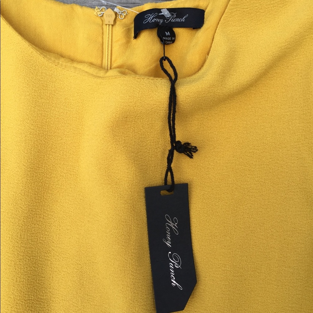 SOLD 💲NWT Honey Punch dress Golden Yellow - Picture 4 of 7